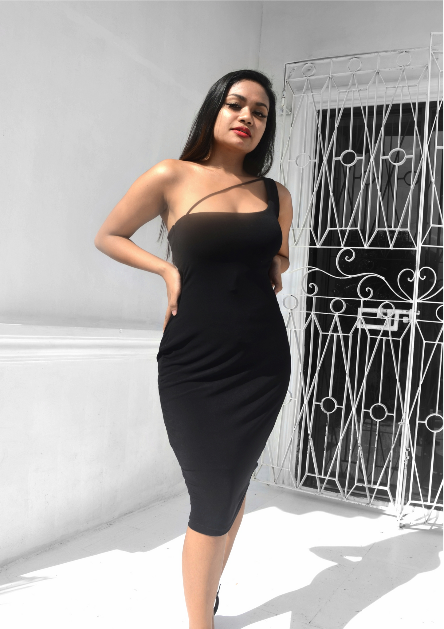 One Shoulder Strap Bodycon Midi Dress
