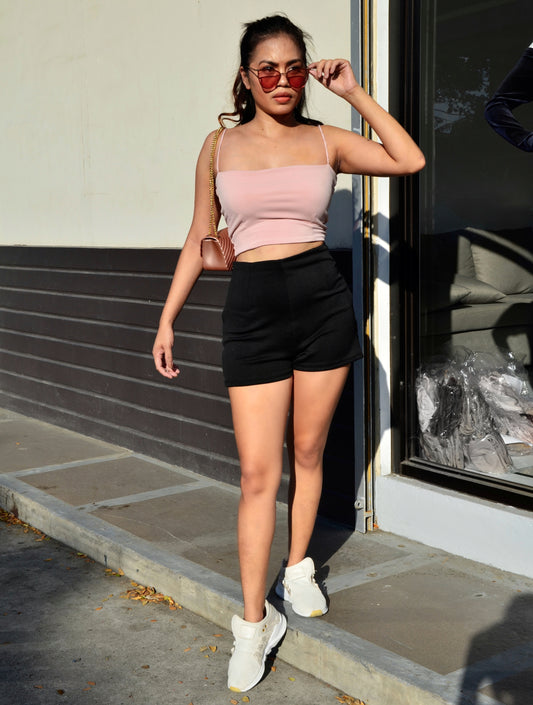 High-waisted Shorts in Black