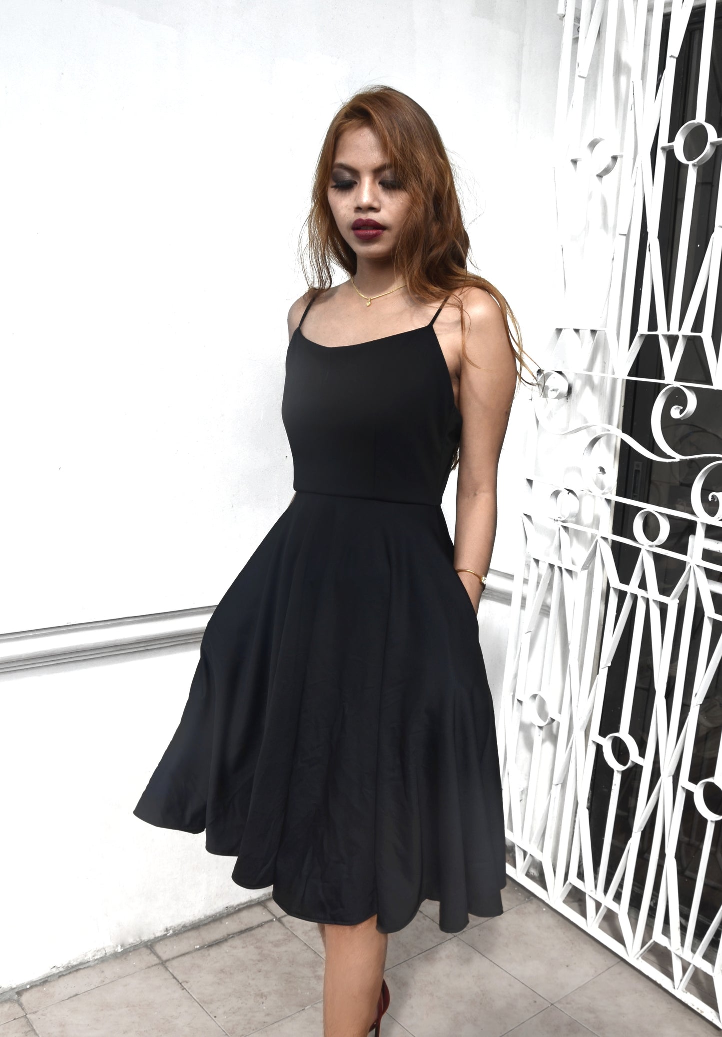 Strappy Backless Tea-Length Dress