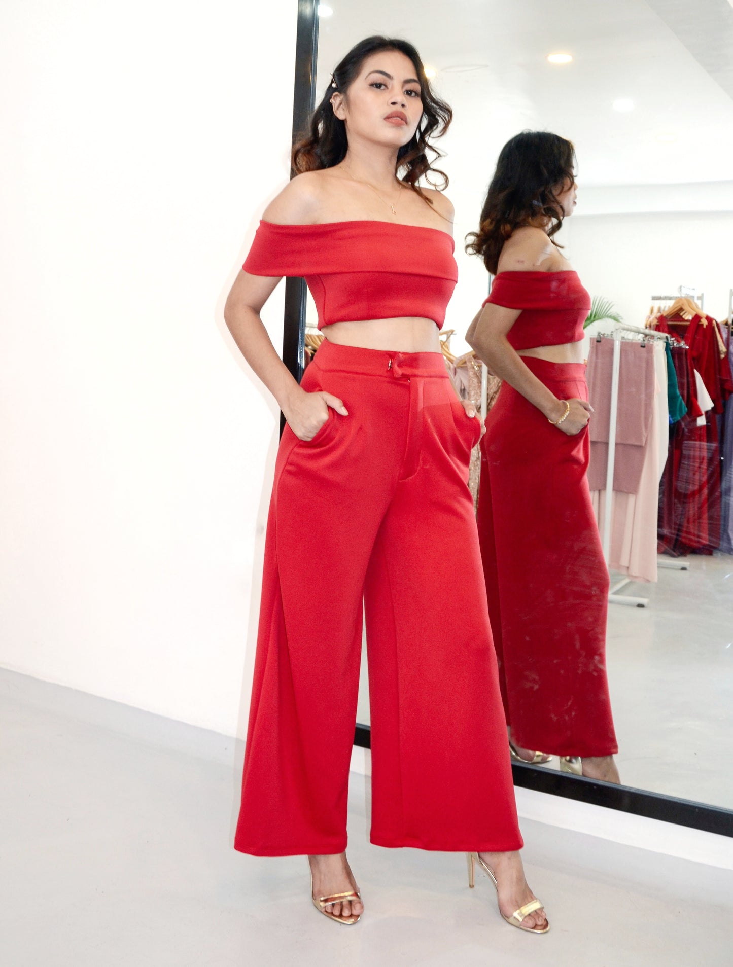 Off-the-Shoulder Croptop Pants Set