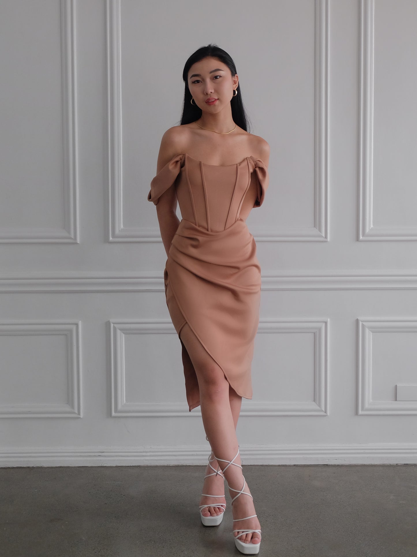 Heather Clothing Off-The-Shoulder Corset Midi Dress in Mocha