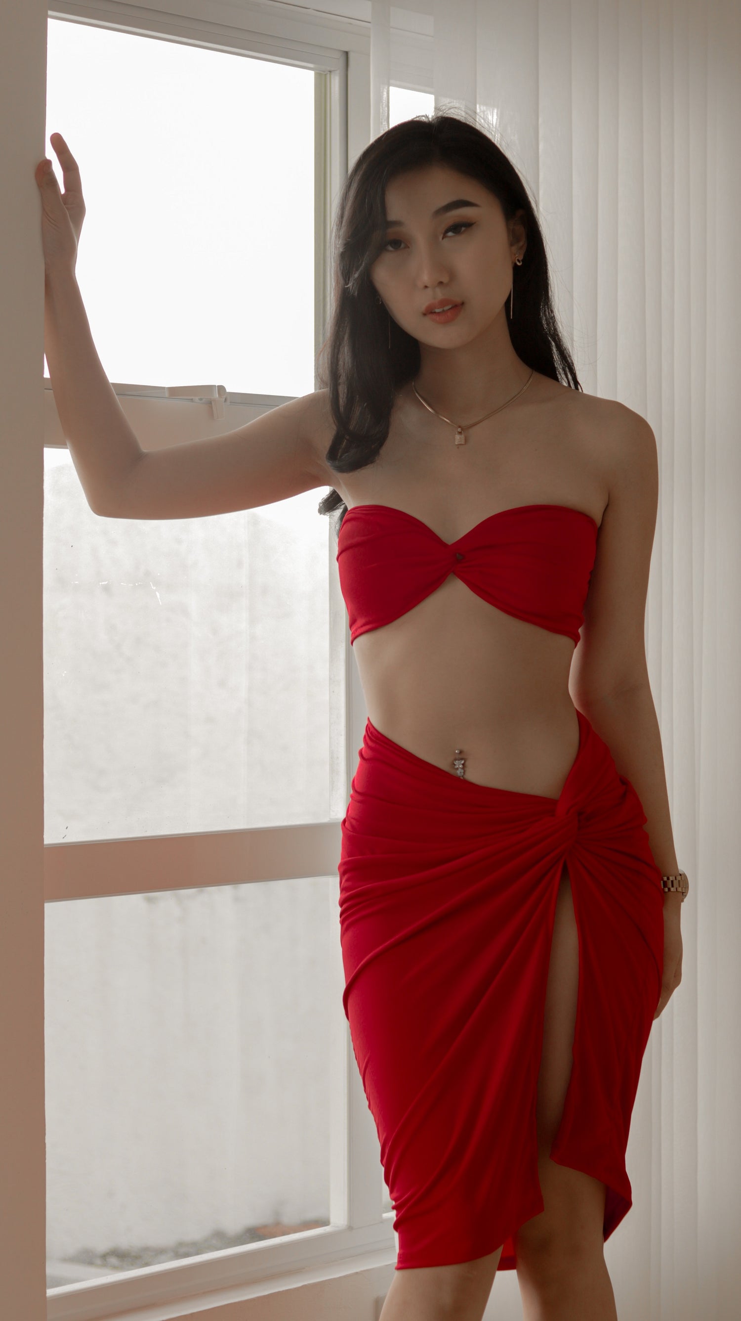 Seductress Twist Bodycon Midi Set