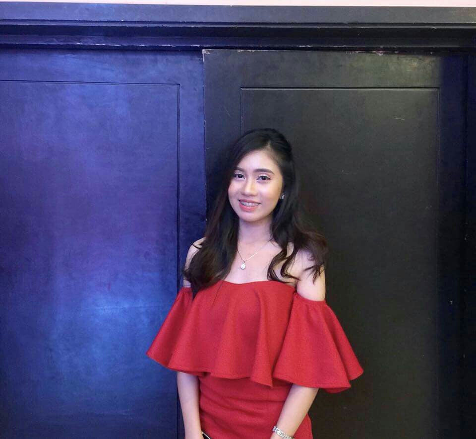 Off-the-Shoulder Frill Midi Dress