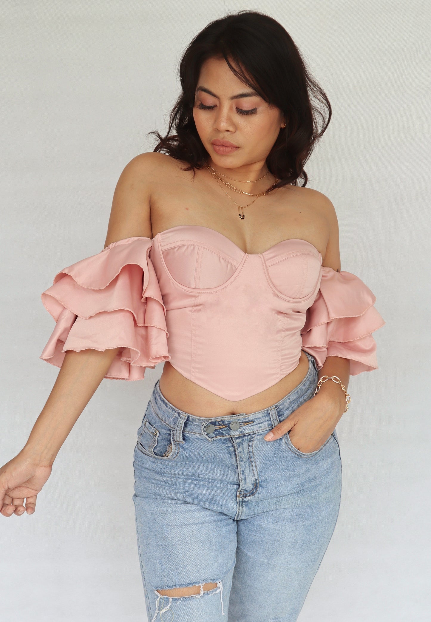Off-the-Shoulder Frill Bustier Crop Top in Dusty Pink