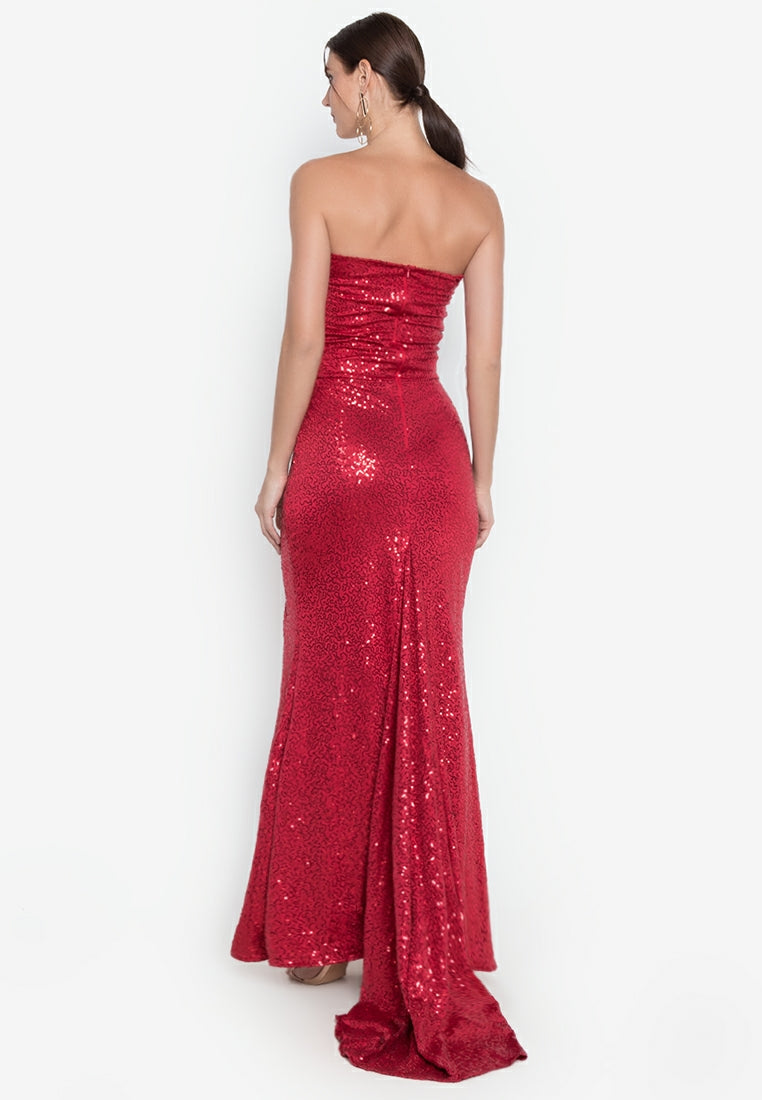 Bandeau Tail Long Dress in Red Sequined