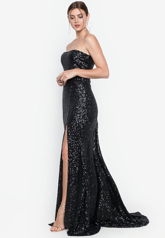 Bandeau Tail Long Dress in Black Sequined